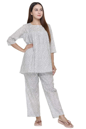 Grey Zigzag Stripes Nightsuit - Visramaa