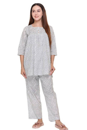 Grey Zigzag Stripes Nightsuit - Visramaa