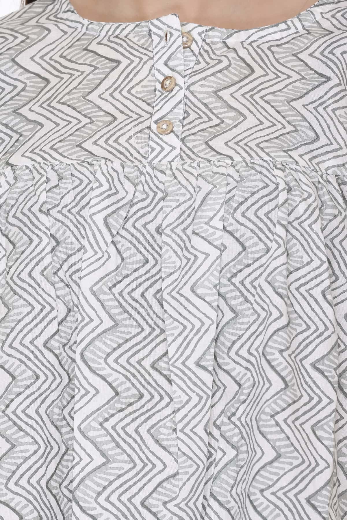 Grey Zigzag Stripes Nightsuit - Visramaa