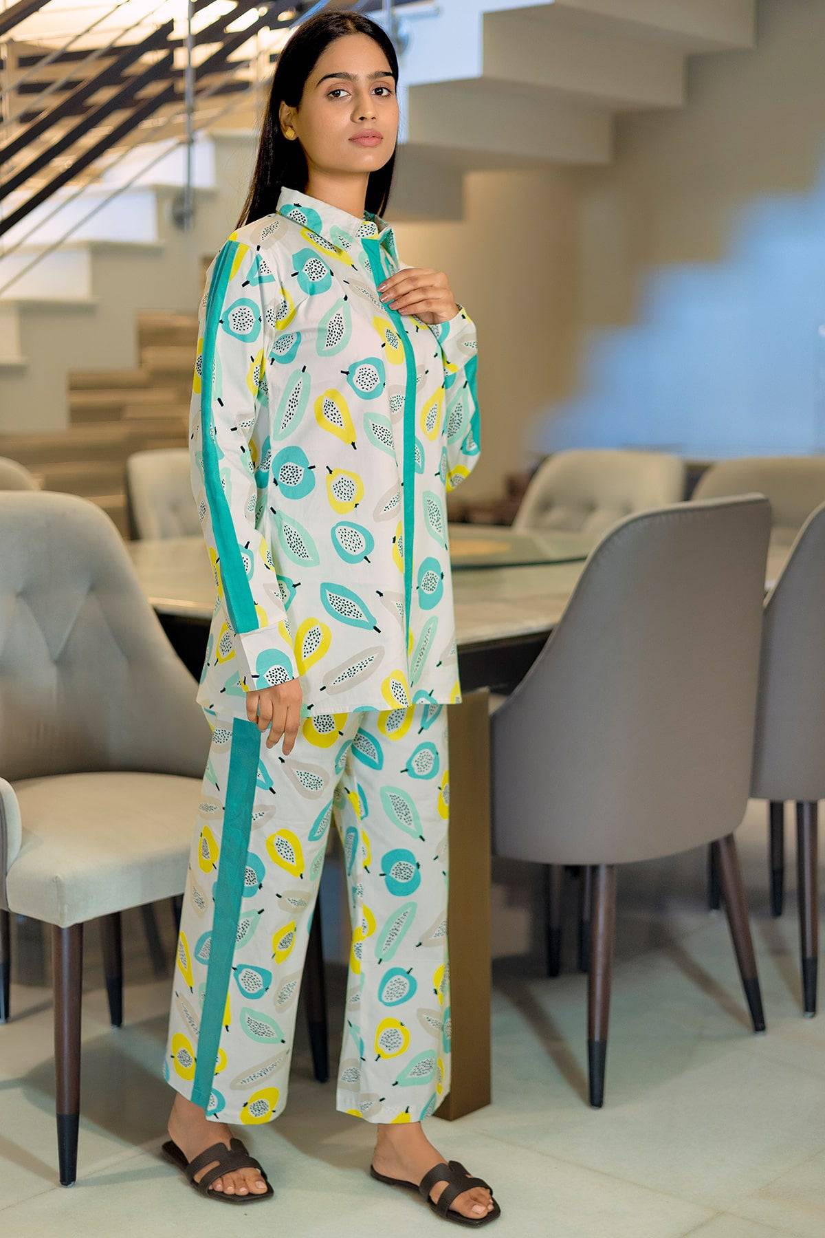 Fruit Print Soft Lycra Night Suit - Visramaa