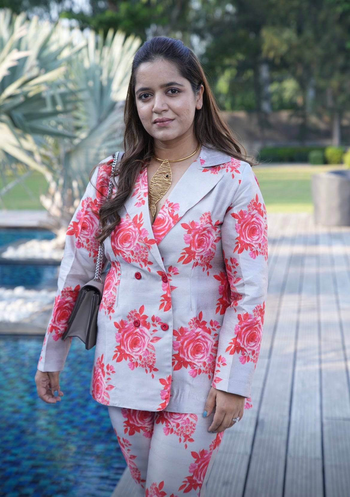Grey Floral print silk set - Visramaa