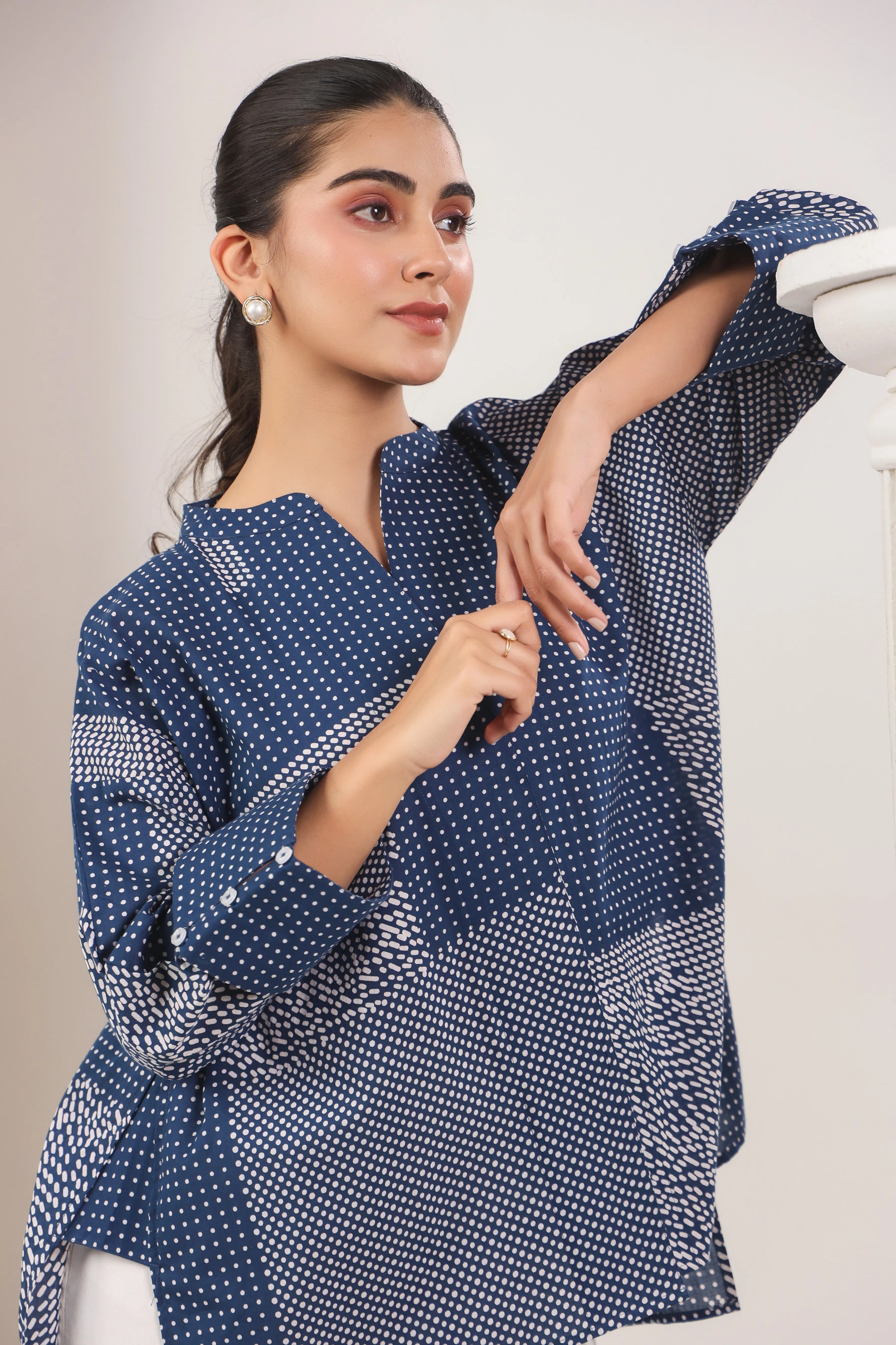 Navy Blue & Gray Antifit Shirt - Visramaa