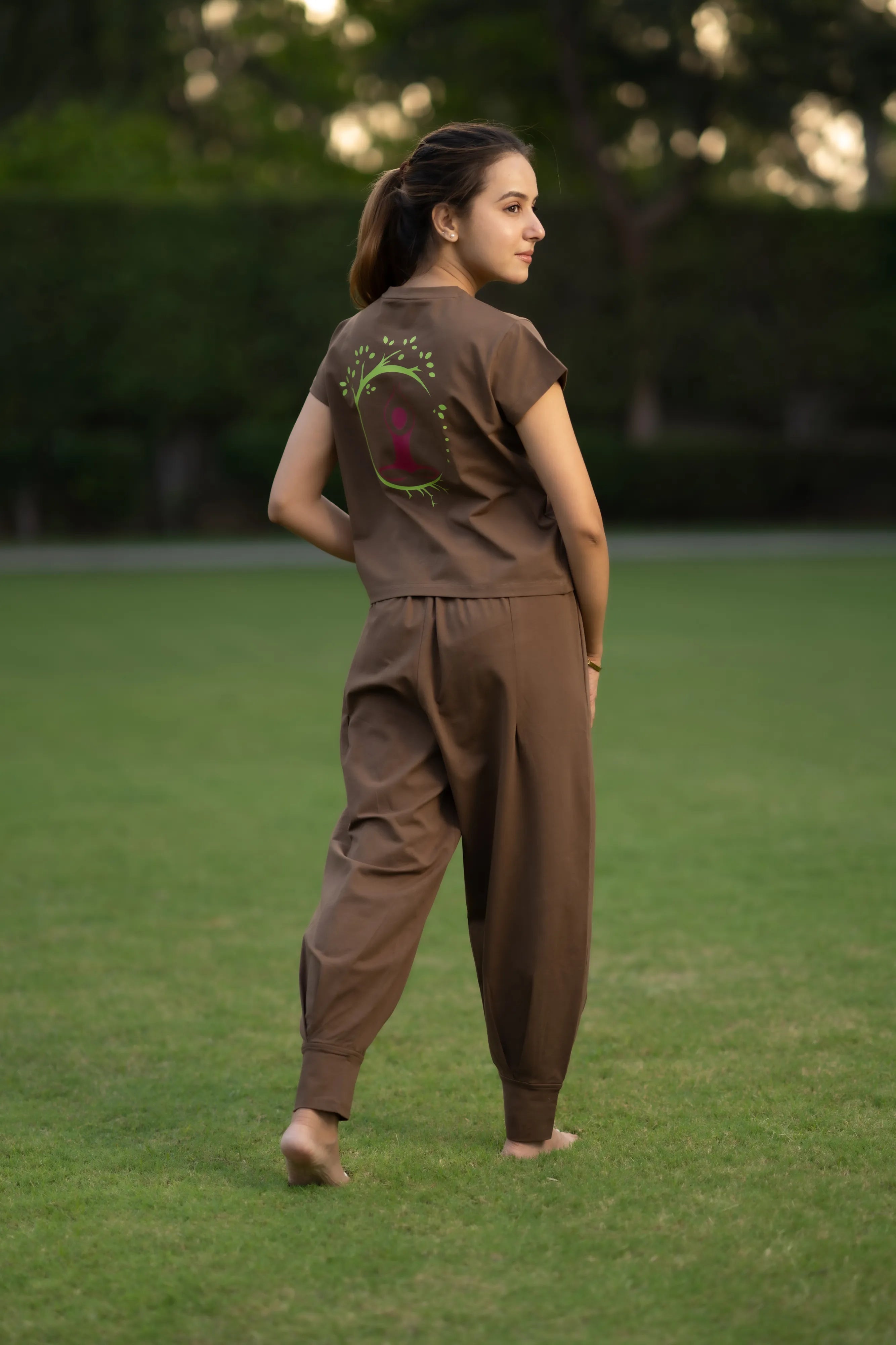 Earthy brown crop top yoga set