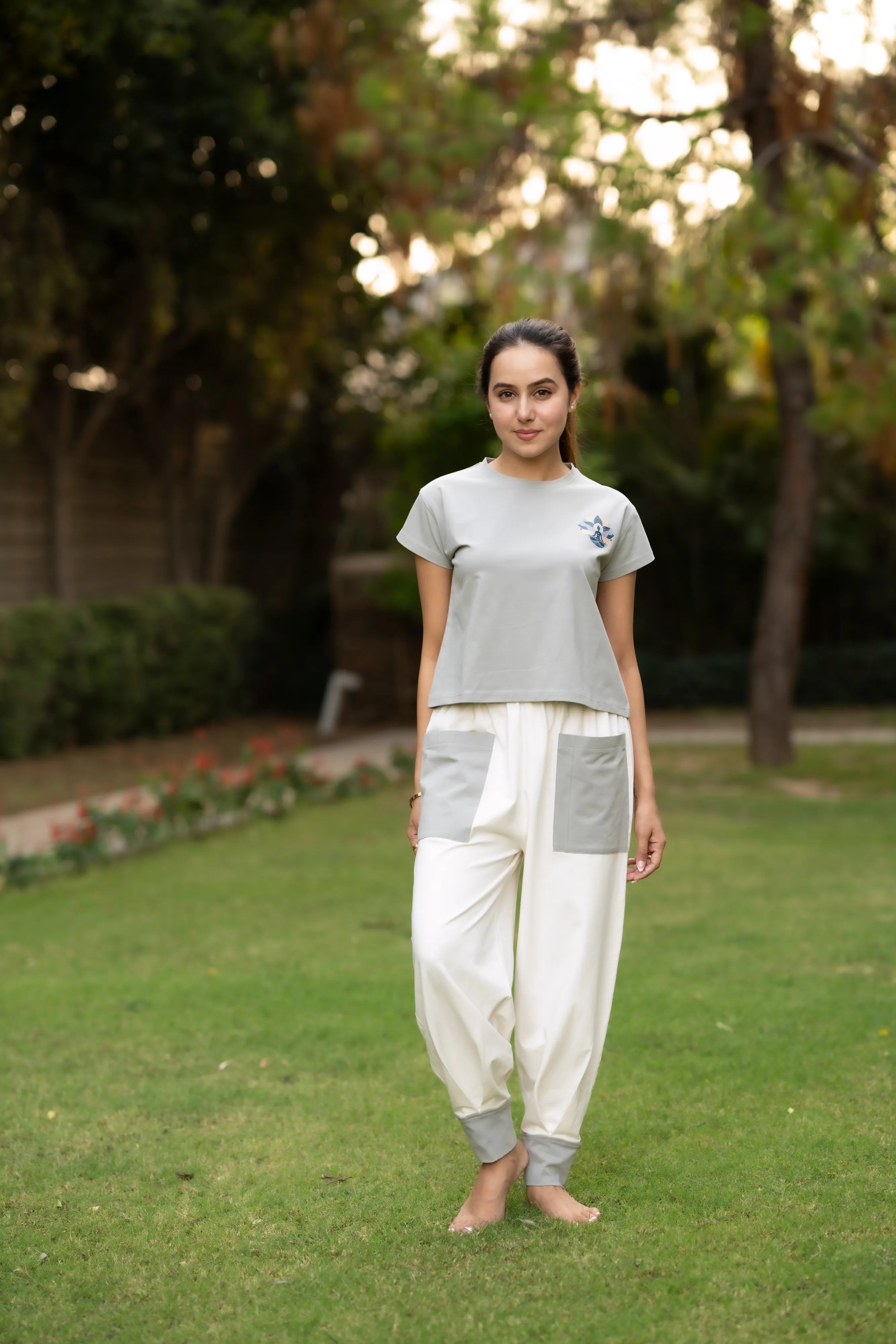 Cloudy grey crop top yoga set