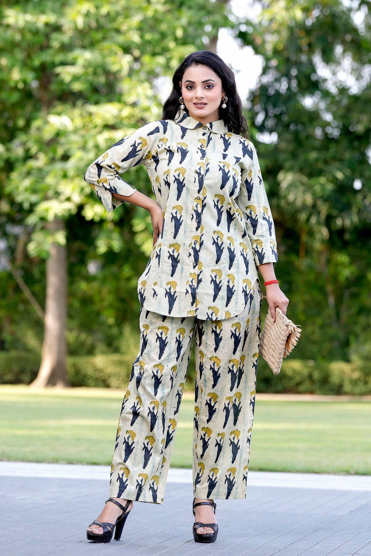 Beige Printed Smart Coordset - Visramaa